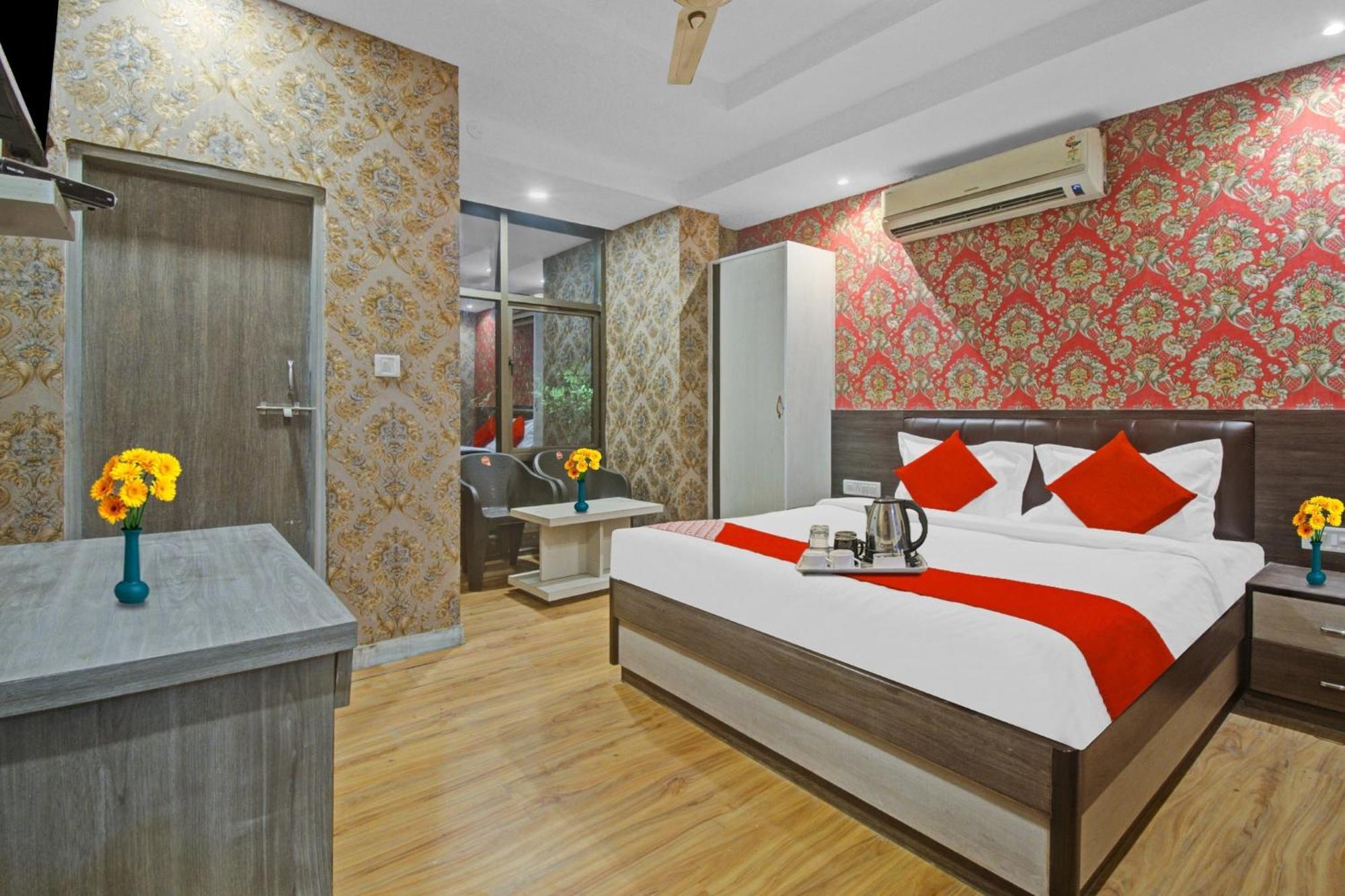 Hotel O Shree Mangalkamna Джайпур Екстериор снимка